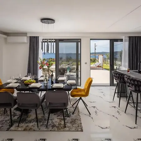 Catherine Holiday home